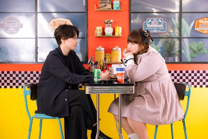 デブカリでぽっちゃり女子と食事の写真