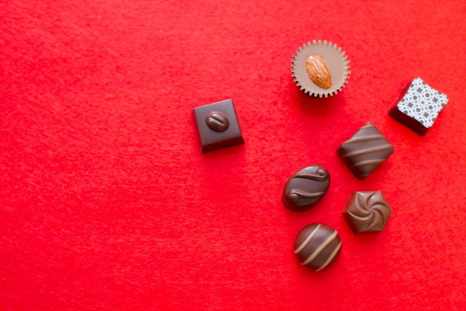 「散らばったチョコレート」の写真