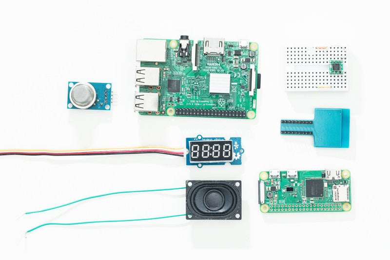 Raspberry PiとIoTでよく使用するセンサーの写真