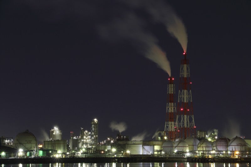 工場の夜景撮影の写真