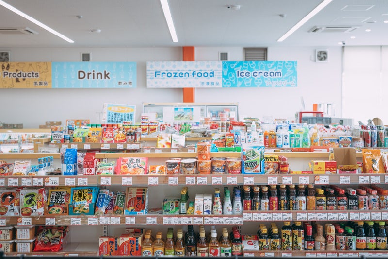小高ストアの商品棚の写真