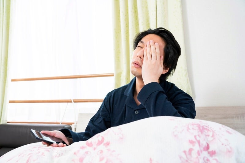 寝坊して大事な打ち合わせに間に合わないの写真