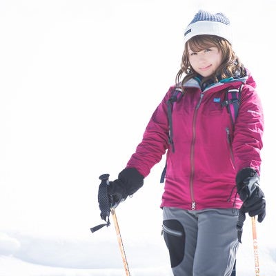 スノートレッキング美女の写真
