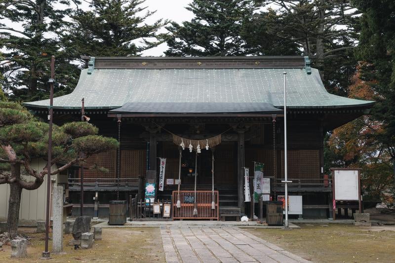 三春大神宮の境内社の写真