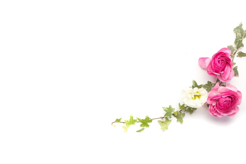 ツタと薔薇の装花の写真