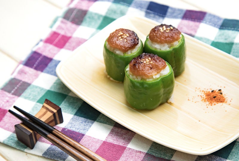 味噌ダレのピーマン焼きおにぎりの写真